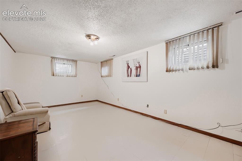 4618 Ridgeglen Road Colorado Springs CO 80918