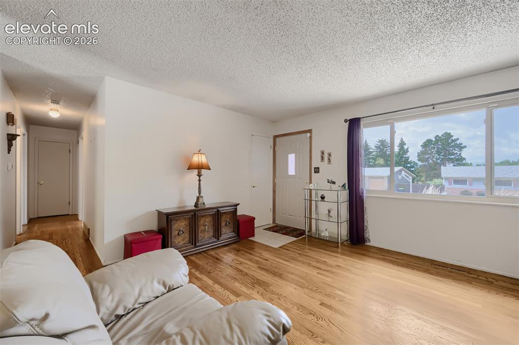 4618 Ridgeglen Road Colorado Springs CO 80918
