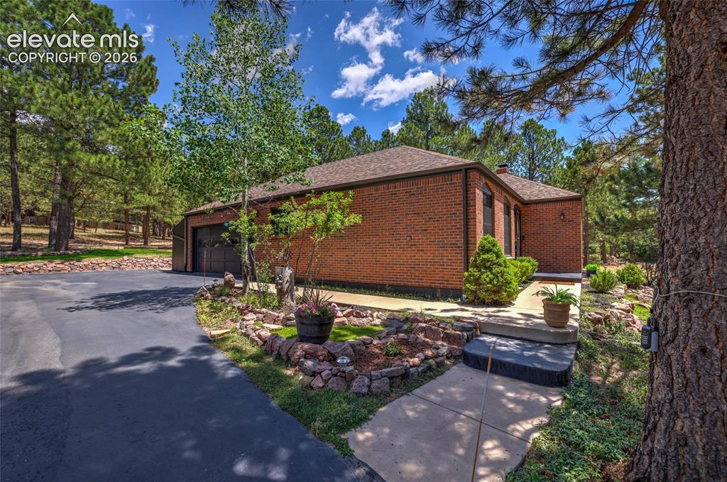 19095 White Fawn Drive Monument CO 80132