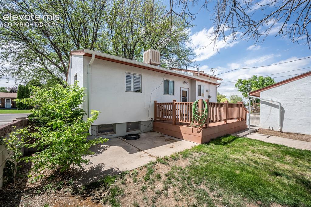 2100 Elmwood Lane Pueblo CO 81005