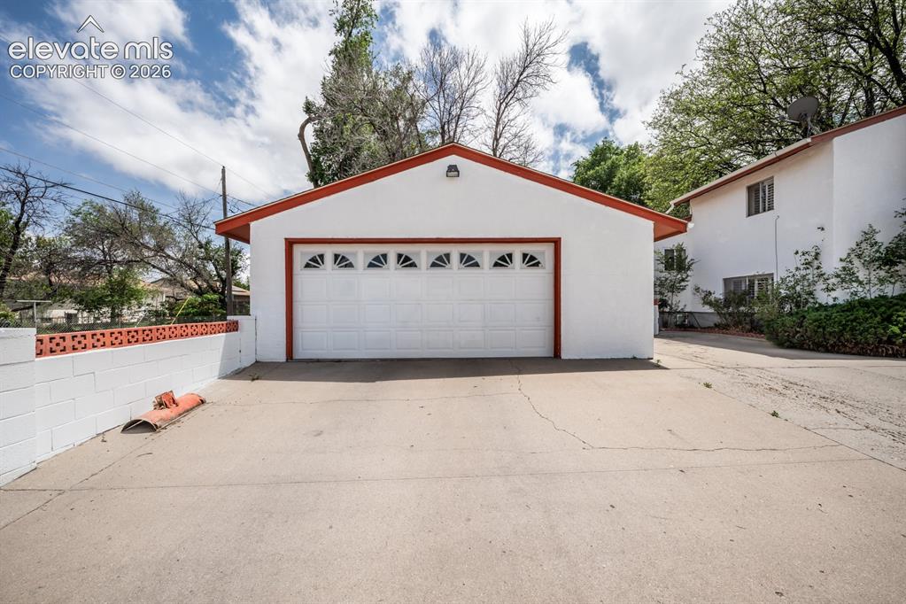 2100 Elmwood Lane Pueblo CO 81005