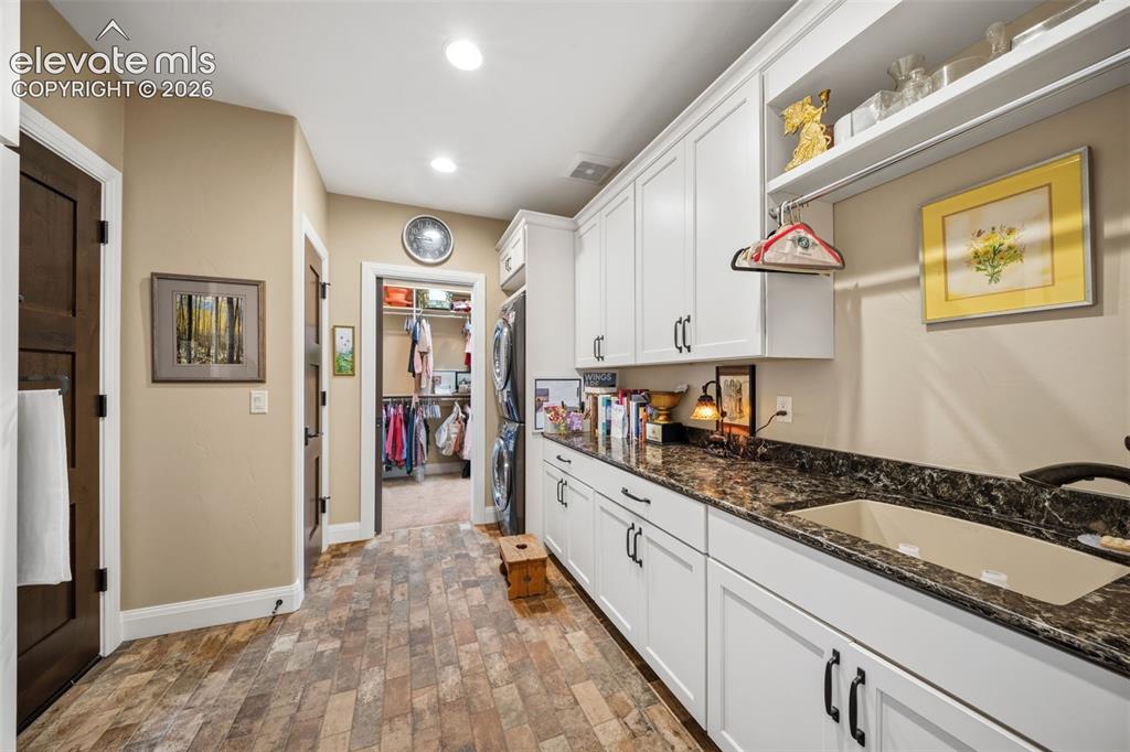 1654 Rockview Trail Colorado Springs CO 80904
