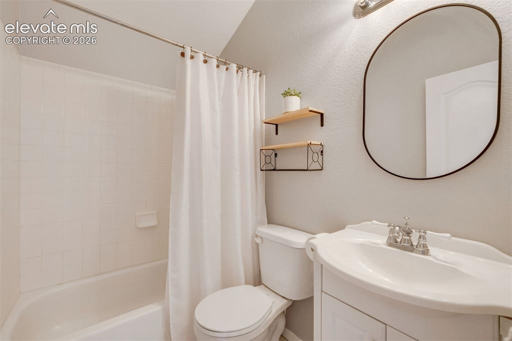 17035 Snowwood Drive Monument CO 80132