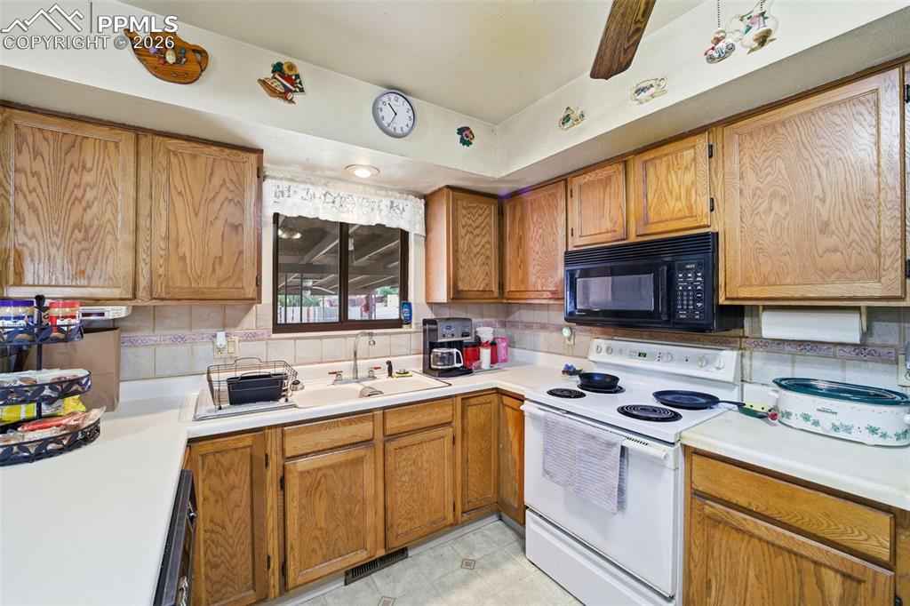 1826 E 3rd Street Pueblo CO 81001