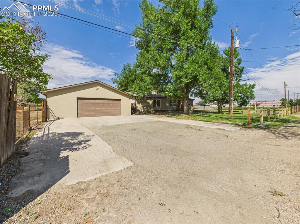 1131 24 1/2 Lane Pueblo CO 81006
