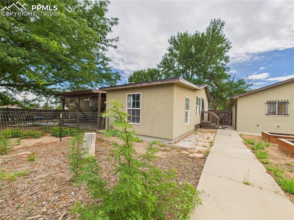 1131 24 1/2 Lane Pueblo CO 81006