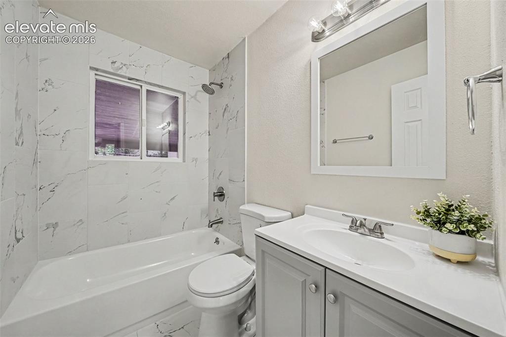 2122 Doniphan Drive Colorado Springs CO 80910