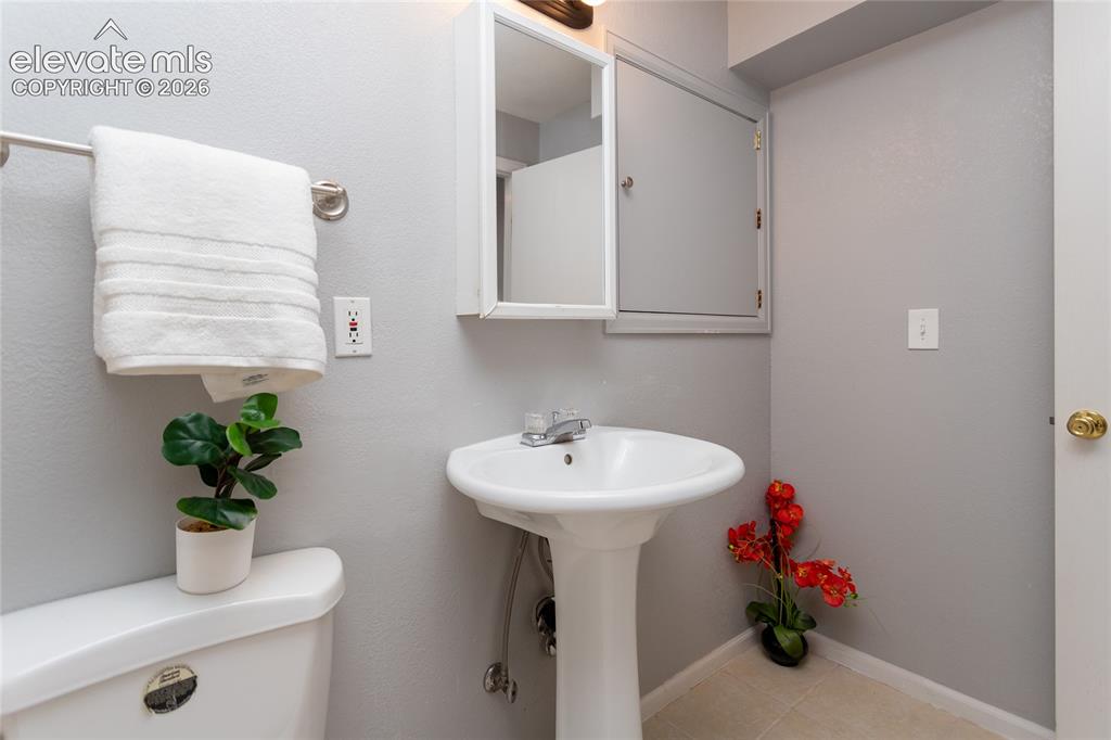 17165 Mountain Lake Drive Monument CO 80132