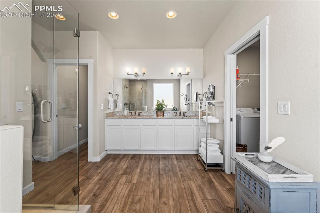 454 Eclipse Drive Colorado Springs CO 80905