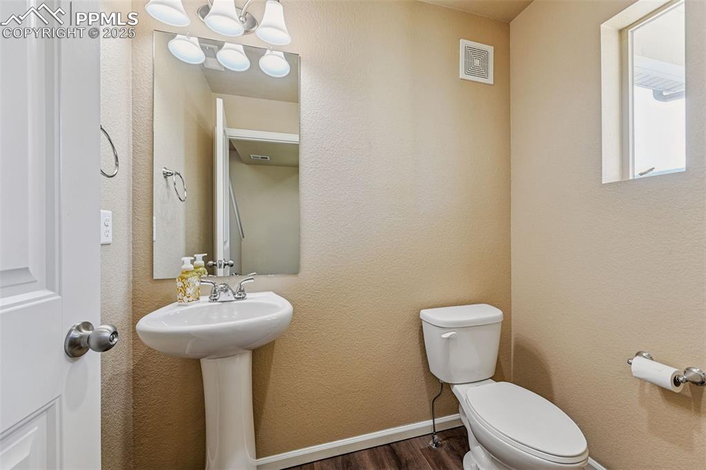 8356 Longleaf Lane Colorado Springs CO 80927