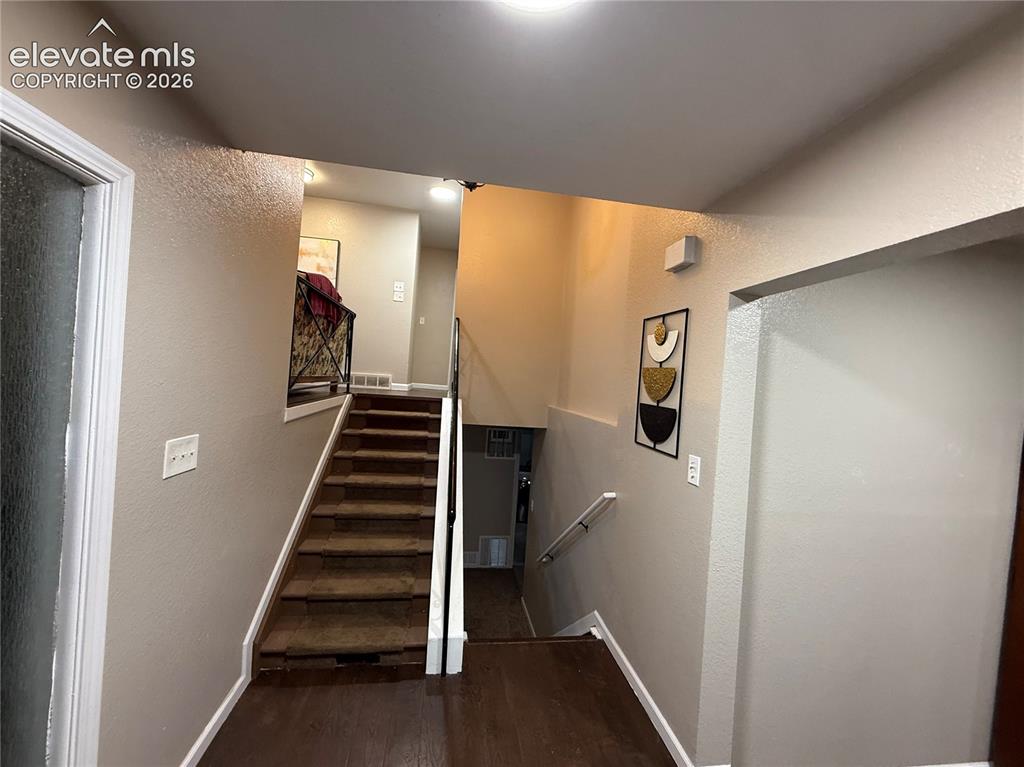 1208 Doyle Place Colorado Springs CO 80915