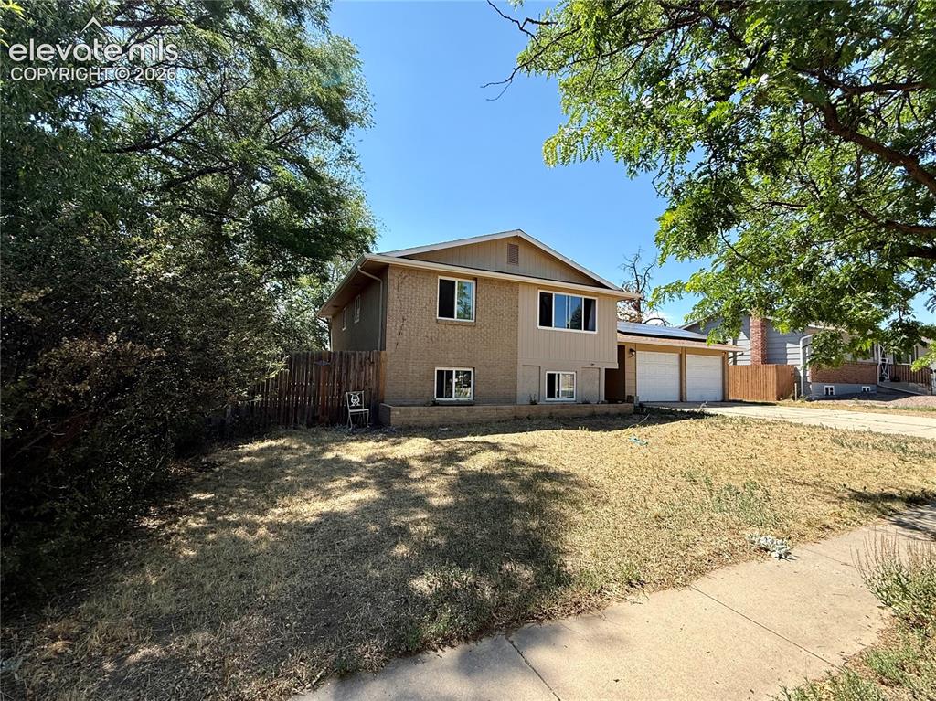 1208 Doyle Place Colorado Springs CO 80915