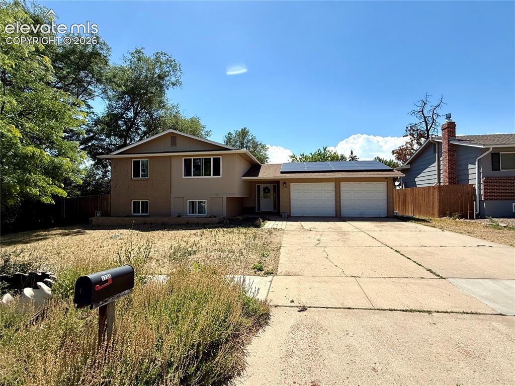 1208 Doyle Place Colorado Springs CO 80915
