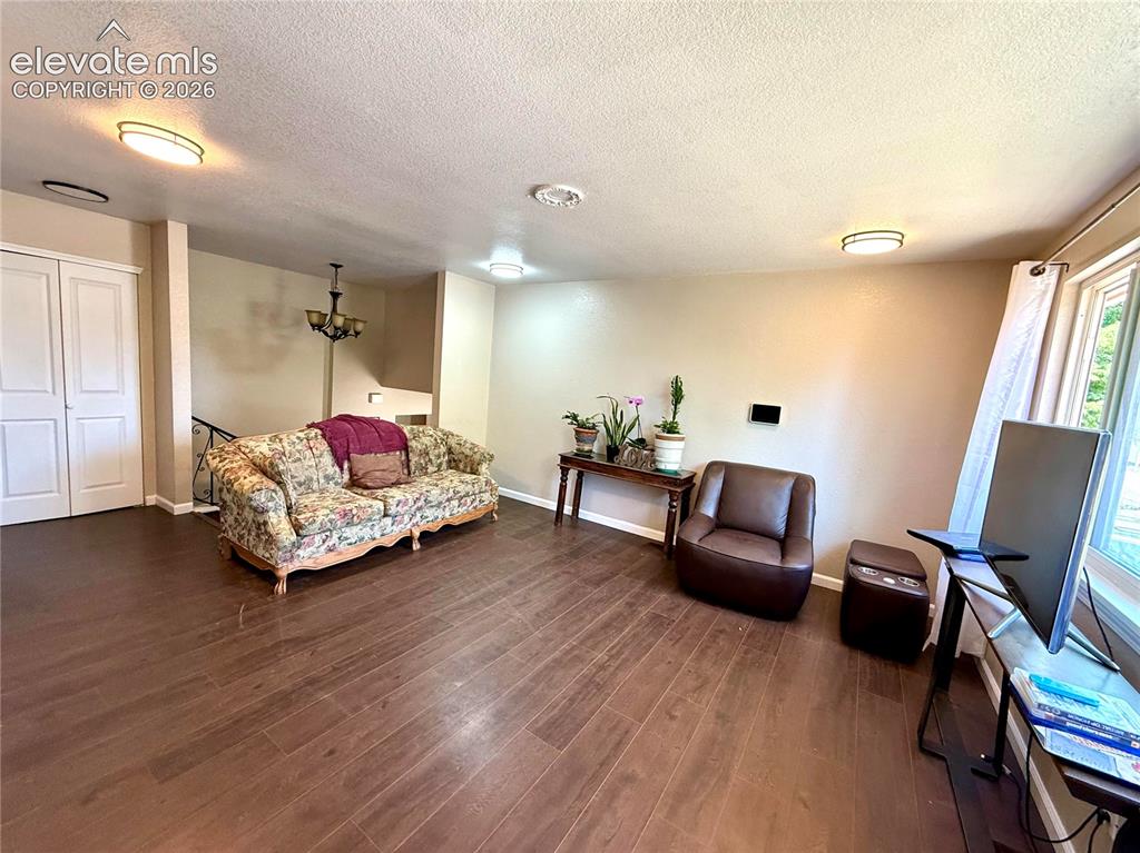 1208 Doyle Place Colorado Springs CO 80915