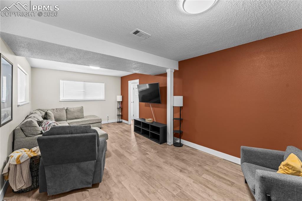 1511 Saratoga Drive Colorado Springs CO 80910