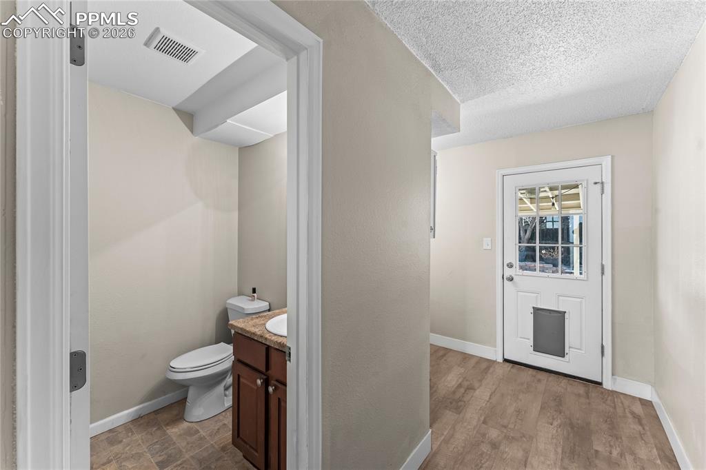 1511 Saratoga Drive Colorado Springs CO 80910
