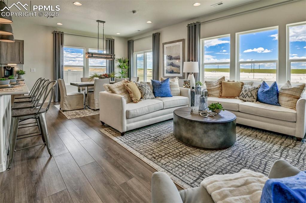 5337 Devers Court Colorado Springs CO 80925