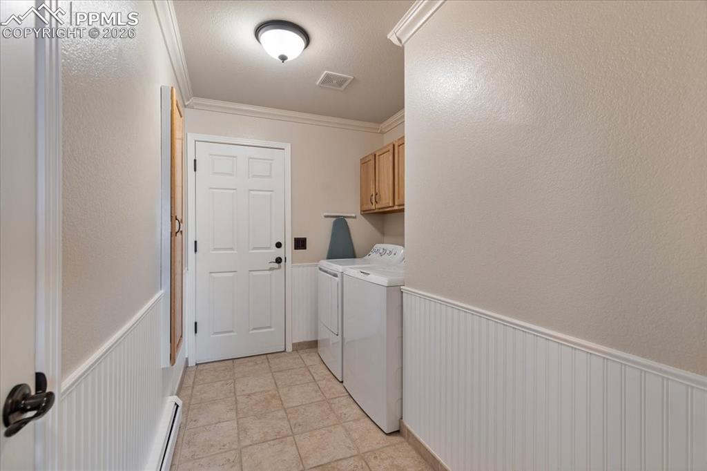 152 Las Lunas Street Castle Rock CO 80104