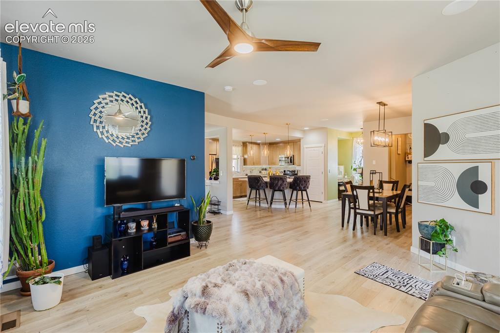 7642 Calaboose Way Colorado Springs CO 80923