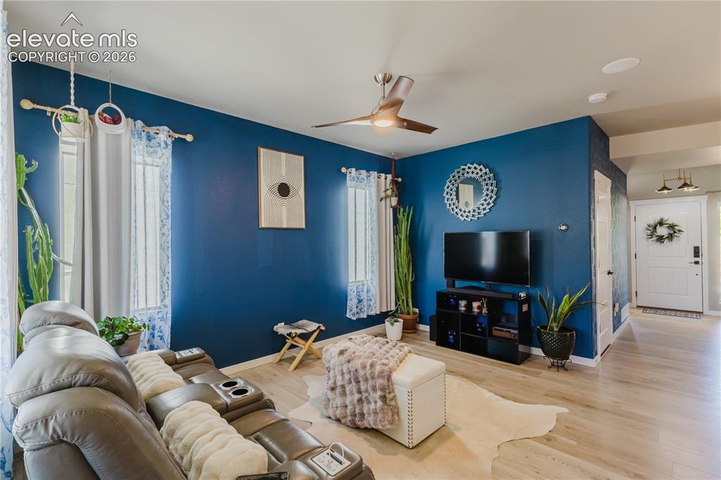 7642 Calaboose Way Colorado Springs CO 80923