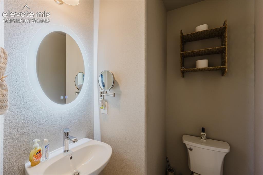 7642 Calaboose Way Colorado Springs CO 80923