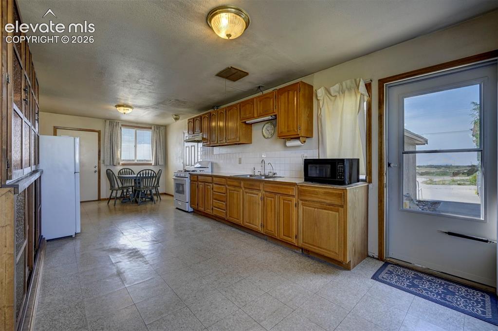 4125 Log Road Peyton CO 80831