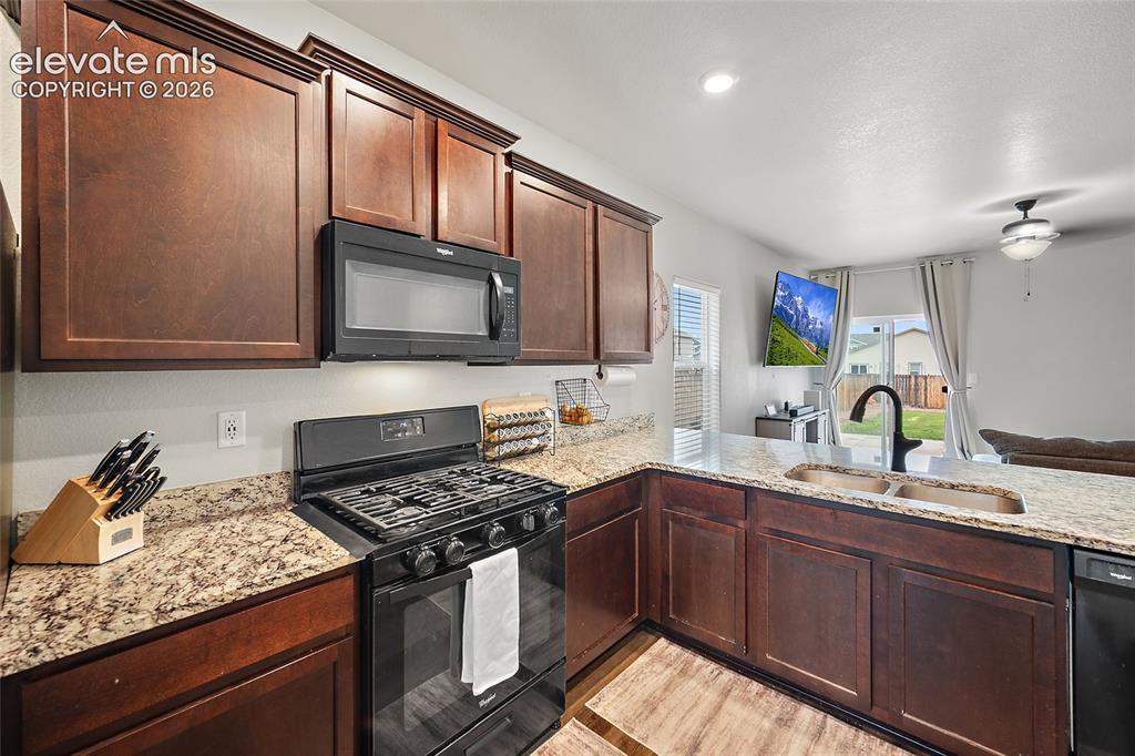 6159 Meadowbank Lane Colorado Springs CO 80925
