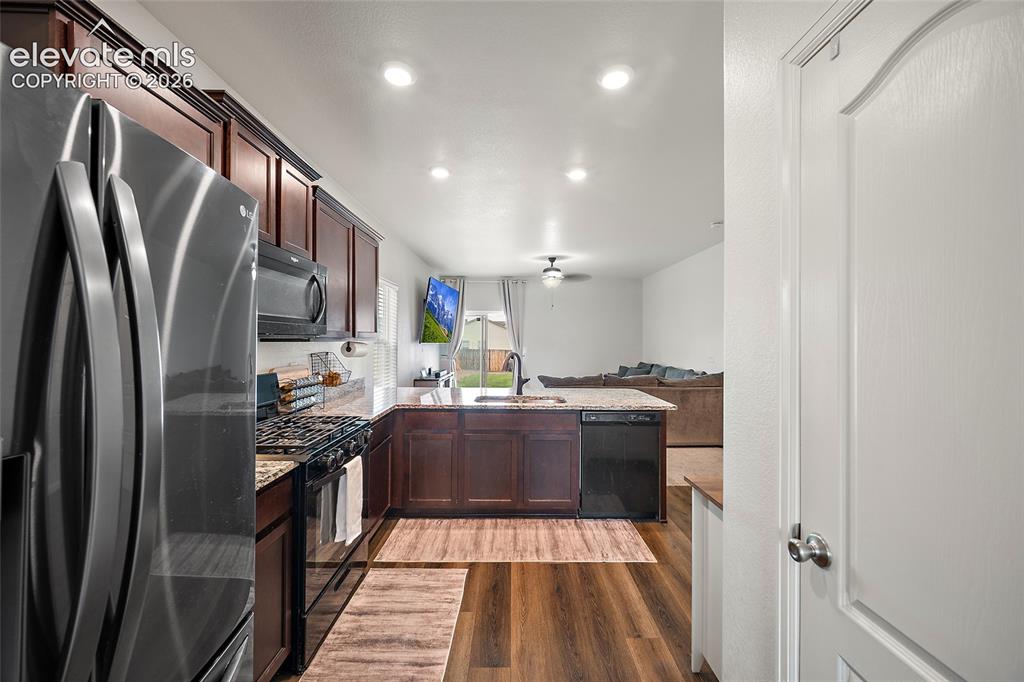 6159 Meadowbank Lane Colorado Springs CO 80925