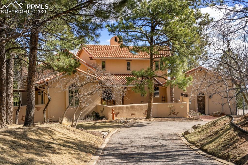 53 Upland Road Colorado Springs CO 80906