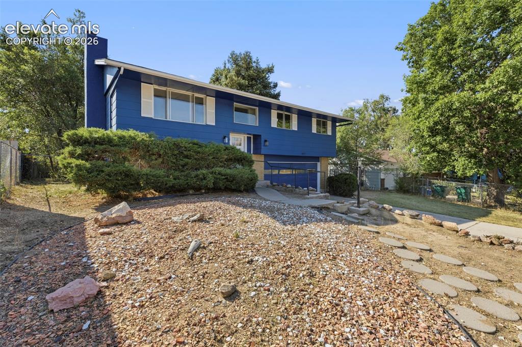 2027 Montezuma Drive Colorado Springs CO 80910