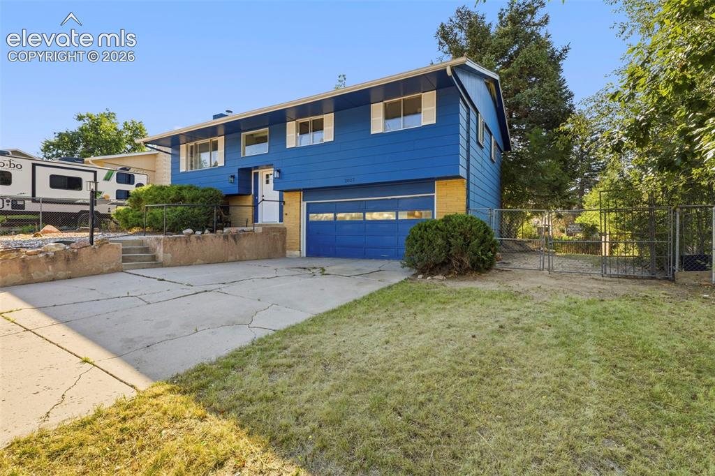 2027 Montezuma Drive Colorado Springs CO 80910