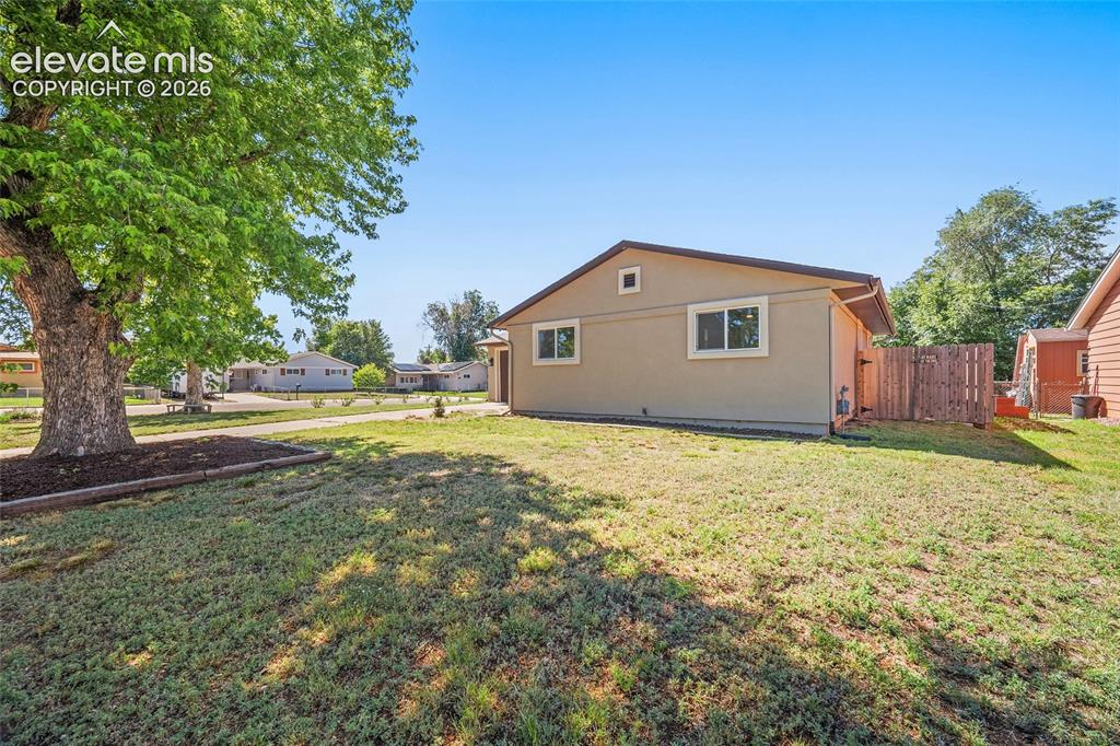 525 Violet Drive Colorado Springs CO 80911