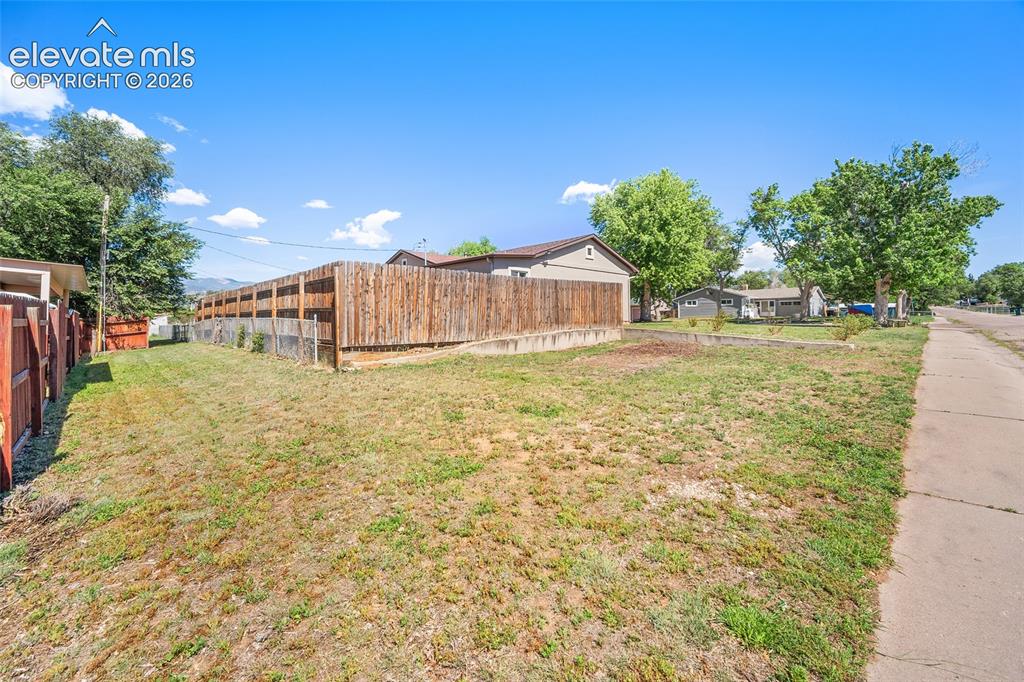 525 Violet Drive Colorado Springs CO 80911