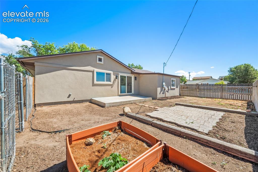 525 Violet Drive Colorado Springs CO 80911