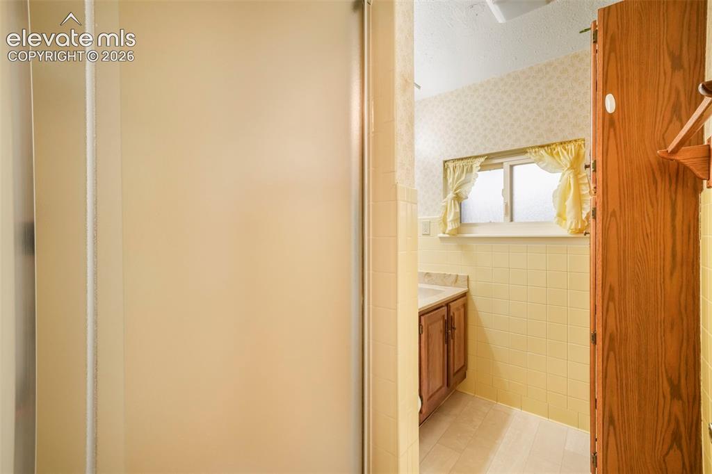 2330 N Circle Drive Colorado Springs CO 80909