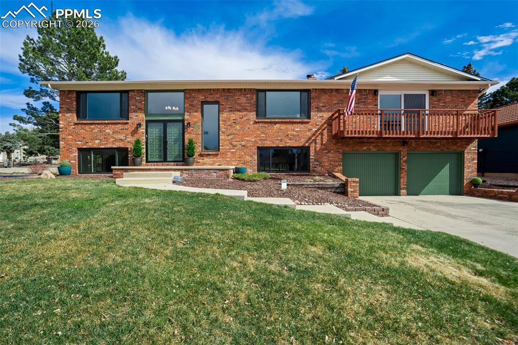 2832 Country Club Circle Colorado Springs CO 80909