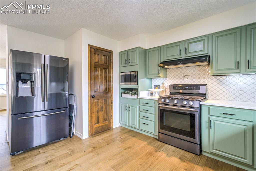 2832 Country Club Circle Colorado Springs CO 80909