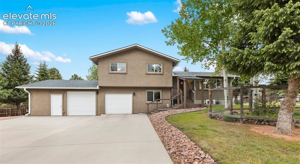 100 Chulita Senda Street Woodland Park CO 80863