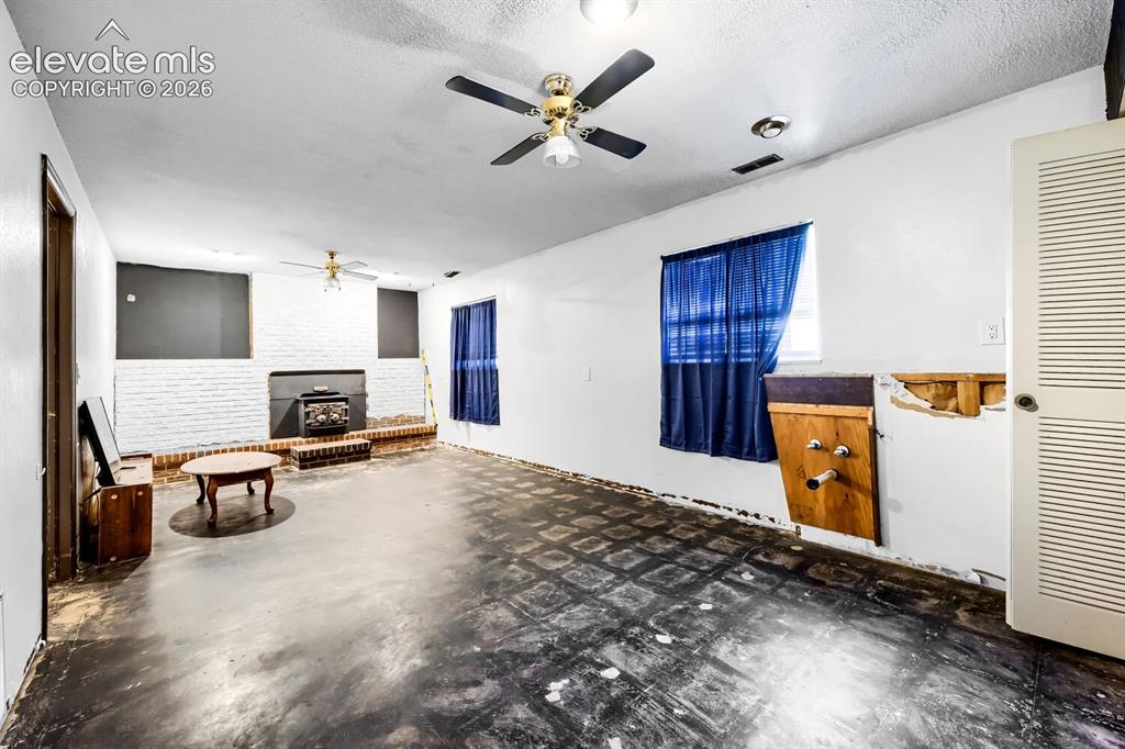 93 Regency Boulevard Pueblo CO 81005