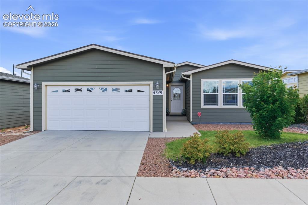 4349 Gray Fox Heights Colorado Springs CO 80922