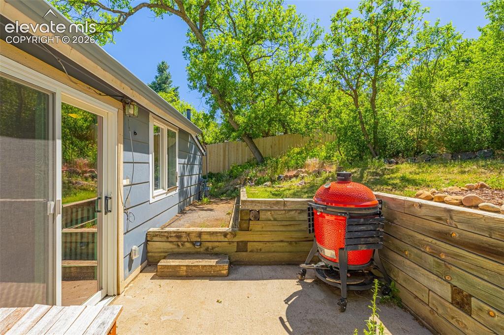 1608 Highland Way Colorado Springs CO 80906