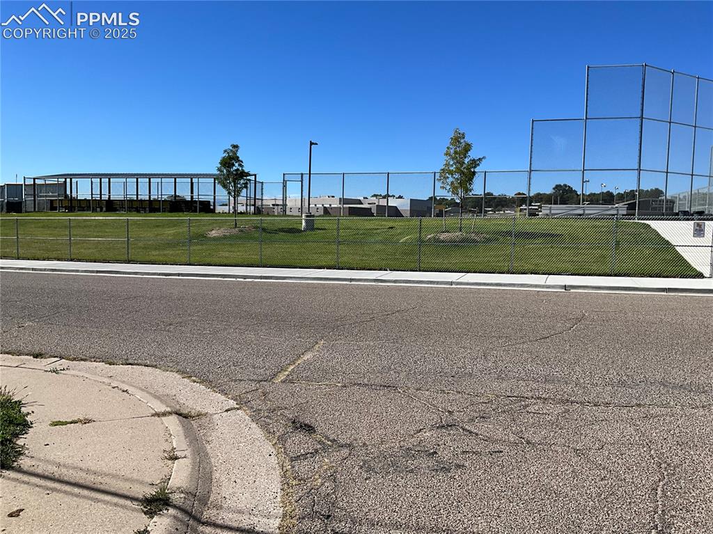 72 Hanson Lane Pueblo CO 81001
