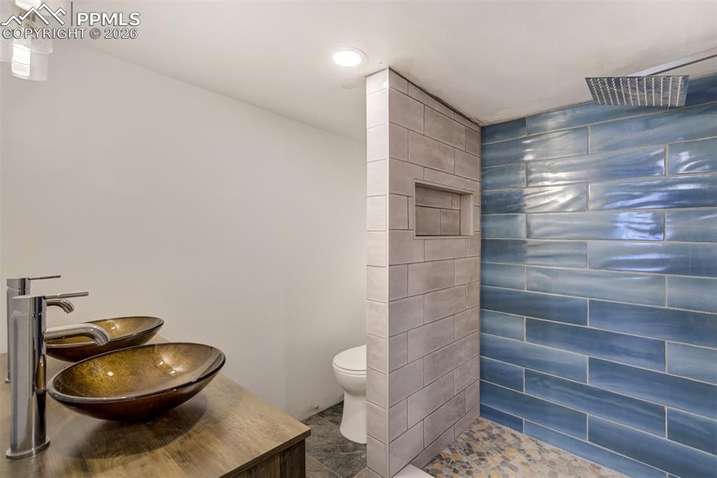 4560 Canonwood Road Colorado Springs CO 80906
