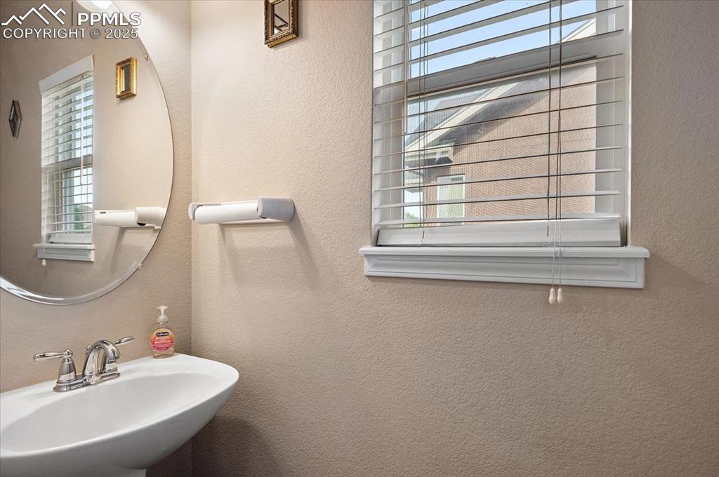 5330 Barnstormers Avenue Colorado Springs CO 80911