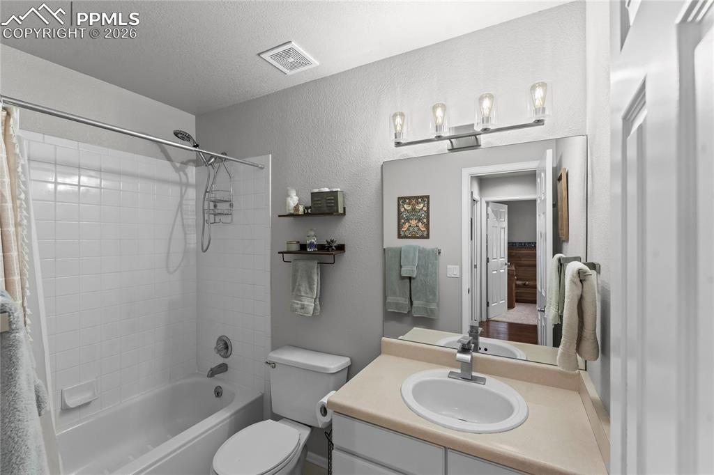 6615 Riata Court Colorado Springs CO 80922