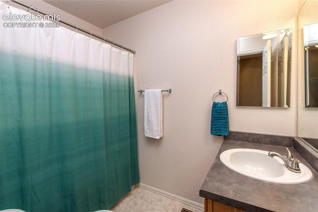 5072 Weaver Drive Colorado Springs CO 80922