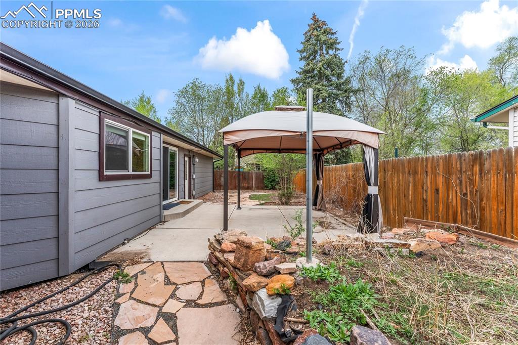 4518 Moffat Lane Colorado Springs CO 80915