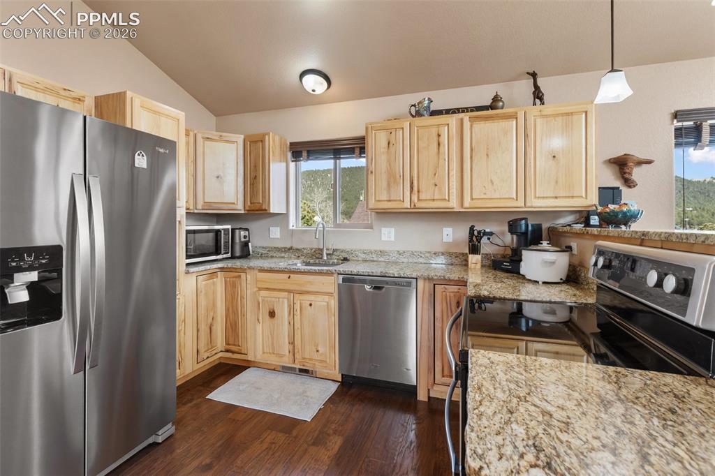 225 N Highland Street Woodland Park CO 80863