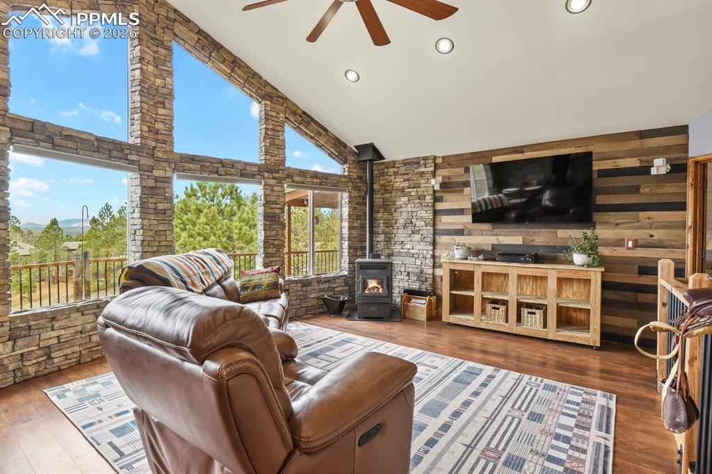145 Eldorado Way Florissant CO 80816