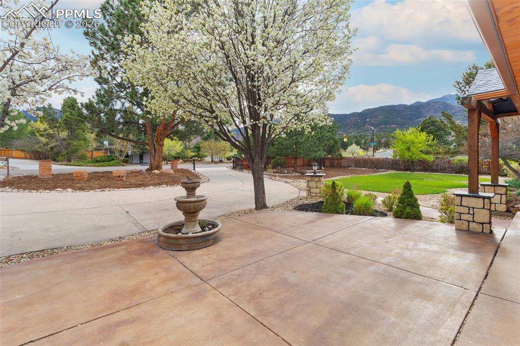 2000 Sundown Drive Colorado Springs CO 80905